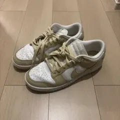 Nike Dunk Low ホワイト/ベージュ