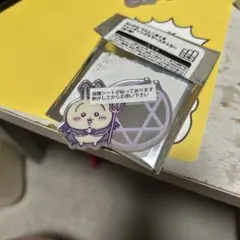 ちいかわ　てんし♡あくま　トレーディングミラーステッカー　うさぎ