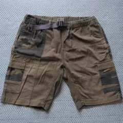 ALPHA INDUSTRIES カーキ 迷彩ショートパンツのサムネイル
