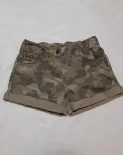 迷彩柄 スタッズ付きハーフパンツ