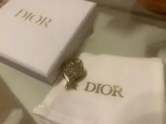 dior abc チャーム