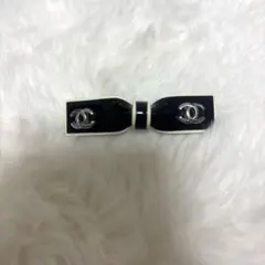 CHANEL リボン型ヘアクリップのサムネイル