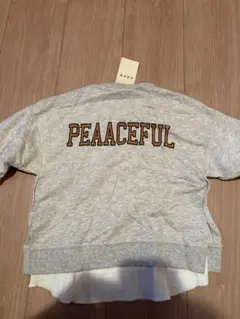 PEACEFUL刺繍グレーショートスリーブトレーナー