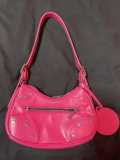 ピンク ショルダーバッグ スタッズ付きのサムネイル
