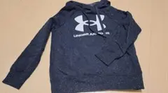 美品★アンダーアーマー★レディース パーカー S