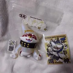 豆猫HOLDCATキーホルダー No.4 白猫オッドアイ〜特製豆猫トレカ付き