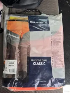 【新品未使用】ハスクバーナ チャップス クラシック防護ズボン フリーサイズ 新品未使用】ハスクバーナ チャップス クラシック防護ズボン