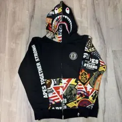 超希少！！A BATHING APEシャークパーカー XL