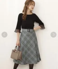 【新品未使用】プロポーションボディドレッシング　ベルト付きチェックフレアスカート