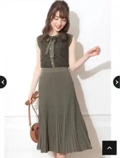 アプワイザーリッシェ　レースコンビプリーツニットワンピース　ニットワンピース