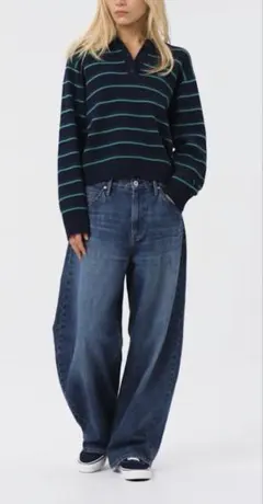 新品 未使用 UNIQLO バギーカーブジーンズ