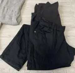 マタニティジーンズ