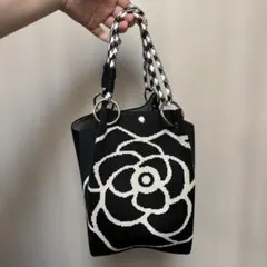 カメリア　ニット　ハンドバッグ
