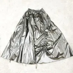 新品タグ付きPAGEBOY メタリックドロストギャザースカート