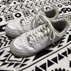 NIKE AIR FORCE 1 エアフォース1