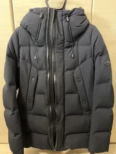 （クリーニング済）DESCENTE 水沢ダウン DIA3573U ブラック