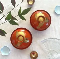 骨董　アンティーク　レトロ　木製　蒔絵　お椀　蓋付　朱塗　漆器　2点