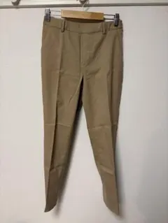 UNIQLO ベージュ スラックス Sサイズ