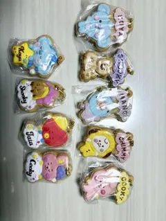BT21 クッキー型　キーホルダー 未開封