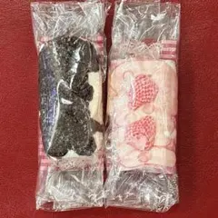 スクイーズ　いちごのロールケーキ　チョコラココアケーキ