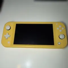 ⭐︎ Nintendo Switch Lite イエロー 本体　任天堂　スイッチのサムネイル