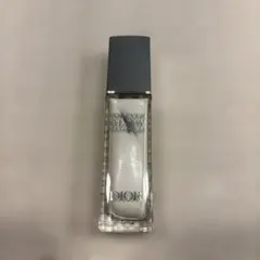 DIOR スキンフォーエヴァーグロウマキシマイザー　パーリー