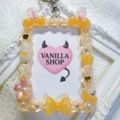 SALE♡トレカキーホルダー オレンジ トレカケース 硬質ケース デコ レジン
