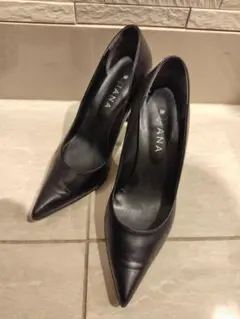 テ*ル様 ダイアナ　24.5センチ　黒パンプス