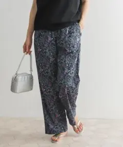 新品◆Mサイズ◆フラワープリントイージーパンツ《ネイビー》DOORS ドアーズ