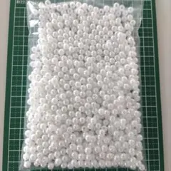 No.25-2 パール調アクリルビーズ　6ミリ白【100g】約960個