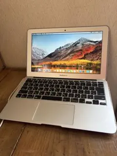 ジャンク　MacBook Air (11-inch, Mid 2011) 本体