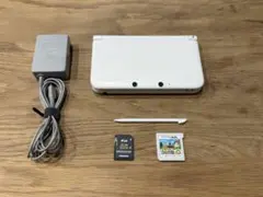 Nintendo 3DSLL ホワイト 内蔵ソフト多々あり