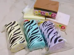 スクイーズ フルーツサンド アニマルロールケーキ