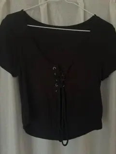 黒 Vネック レースアップ 半袖トップス
