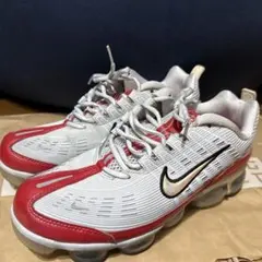 Nike スニーカー ホワイト/レッド