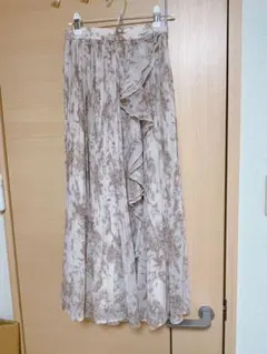 Pleated Chiffon Long Skirtのサムネイル