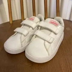 アディダス　キッズスニーカー　14.0cm