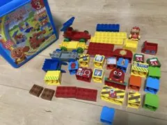 アンパンマン たのしいのりものパケット　知育