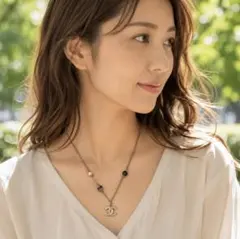 シャネル ココマーク ラインストーン ネックレス　美品のサムネイル