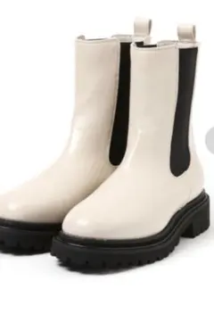 サルーン　saloon サイドゴアブーツ　ショートブーツ　S アイボリー