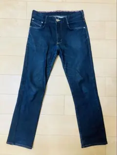 【未使用品級 】EDWIN JERSEYS ストレッチデニム ダークブルー Mのサムネイル