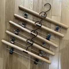 スカート用ハンガー　10本纏め買い4000円　15本纏め買い4700円