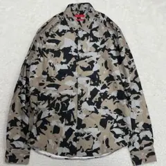 HUGO BOSS カモフラ　長袖シャツ　メンズ　casual slim fitのサムネイル