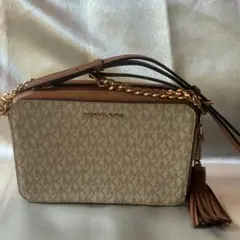 美品 MICHAEL KORS マイケル・コースショルダーチェーンバッグタッセルのサムネイル