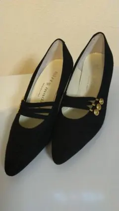 Item thumbnail for item 2d1f1432-af4d-4930-a465-d1f22c3c9d20