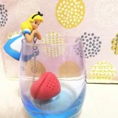 ふしぎの国のアリス」のティーストレーナー（茶こし）