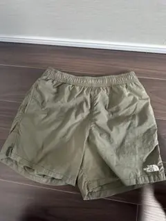 THE NORTH FACE ショートパンツ オリーブ