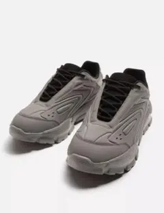 未使用　ZARA チャンキープラットフォームスニーカー　激レア！！！ 2025年最新】チャンキープラットフォームスニーカー zaraの人気