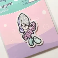 【新品未使用】ディズニー　刺繍ワッペン　ヤングオイスター（ホワイト）1点