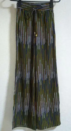 新品　Ｈ＆Ｍ　ストライプ　ワイドパンツ　マルチカラー　32